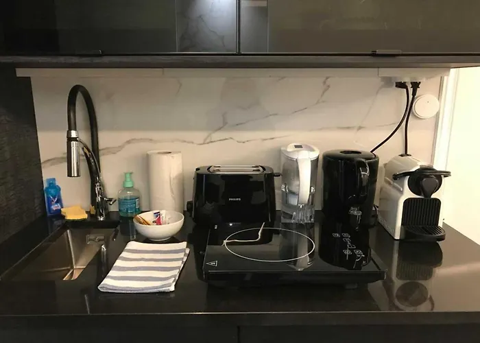 Modern - 1br 4p - Plaine-monceau *