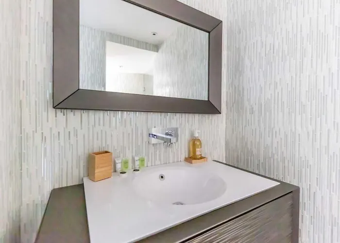 Modern - 1br 4p - Plaine-monceau * Παρίσι